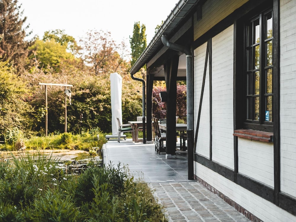 Modern Holiday Home in Bazel With Garden
