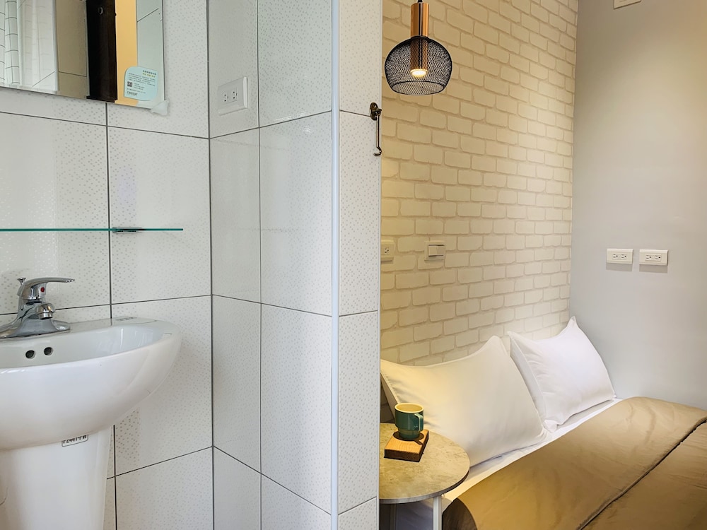 OYAJI Guesthouse