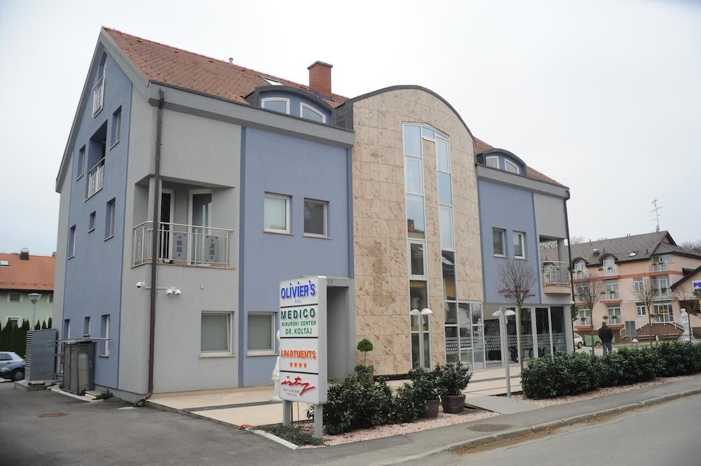 Apartments and Rooms Oliviers