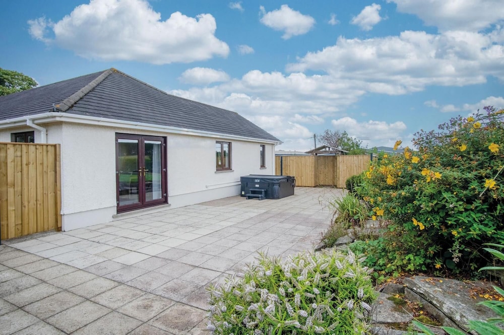 Springfield Lodge - 3 Bedroom Home - Princes Gate view 2