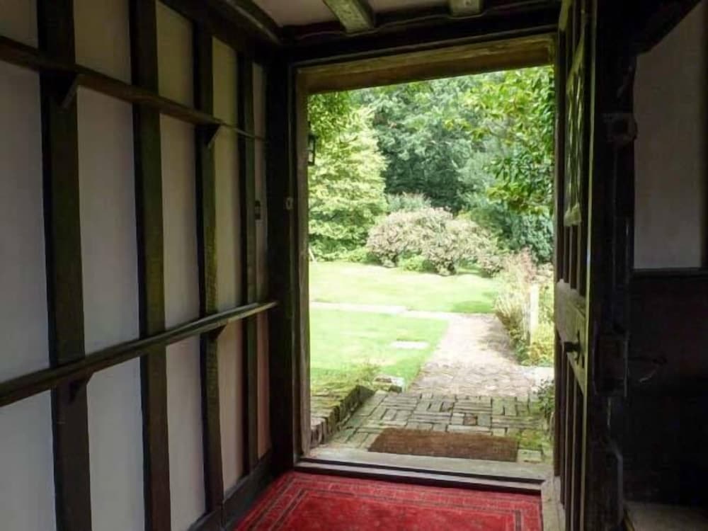 Tudor Wing