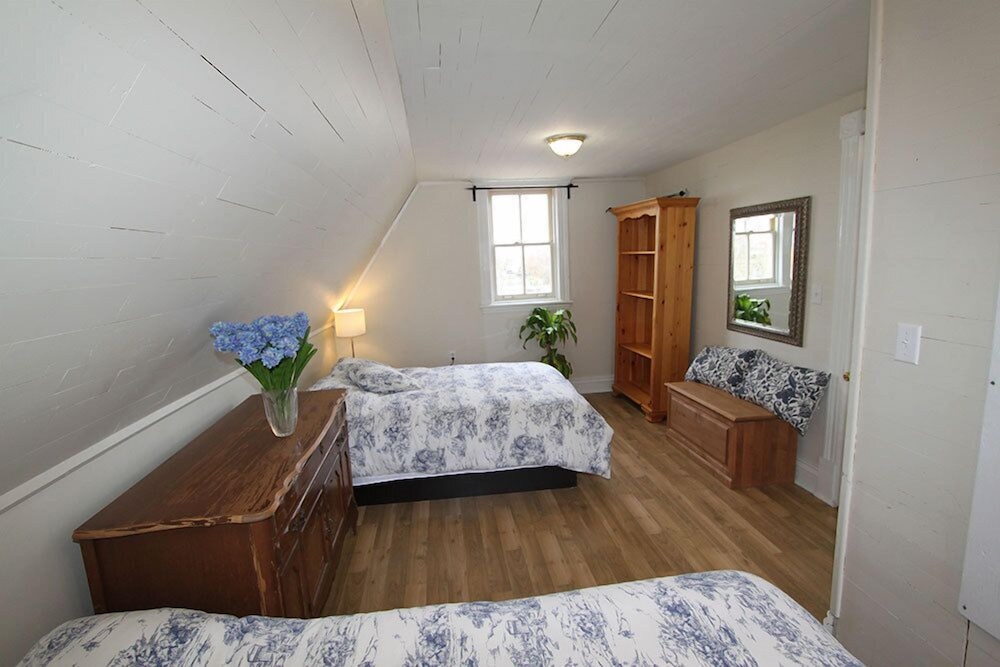 Riverview Cottages