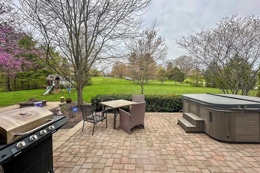 Family Retreat in Beavercreek Area w/ Large Yard!