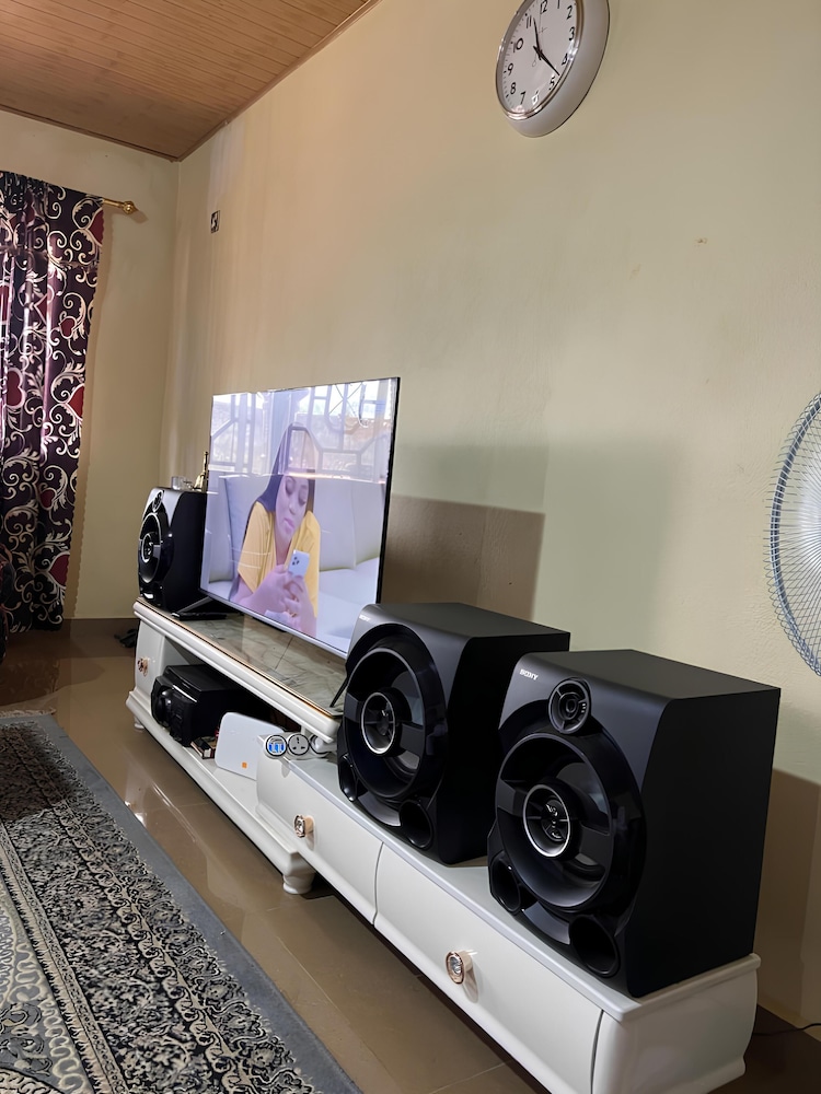 yogi homestay