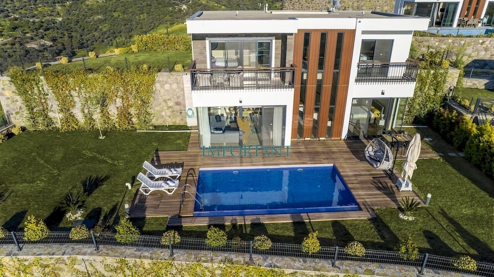 Farilya Villas by Important Group Travel