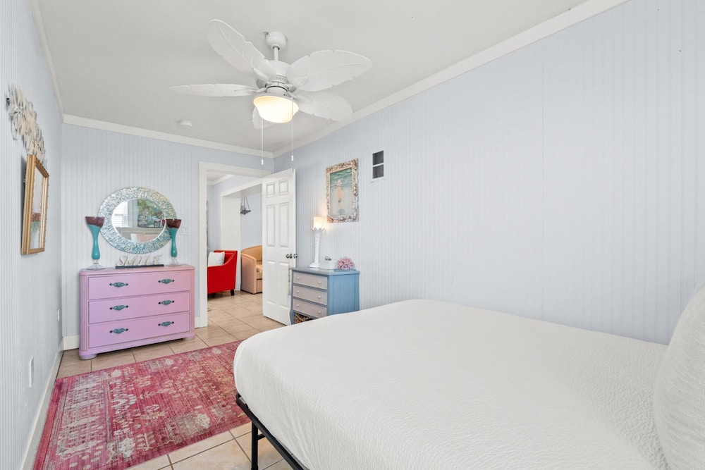 Beach House - Maple Leaf Relief by PHG