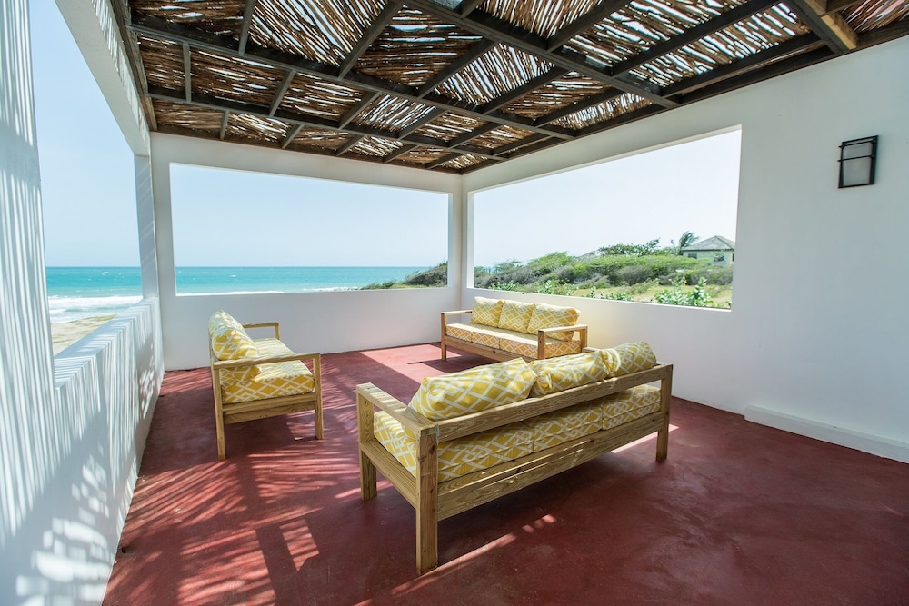 Turtles Nest Villa