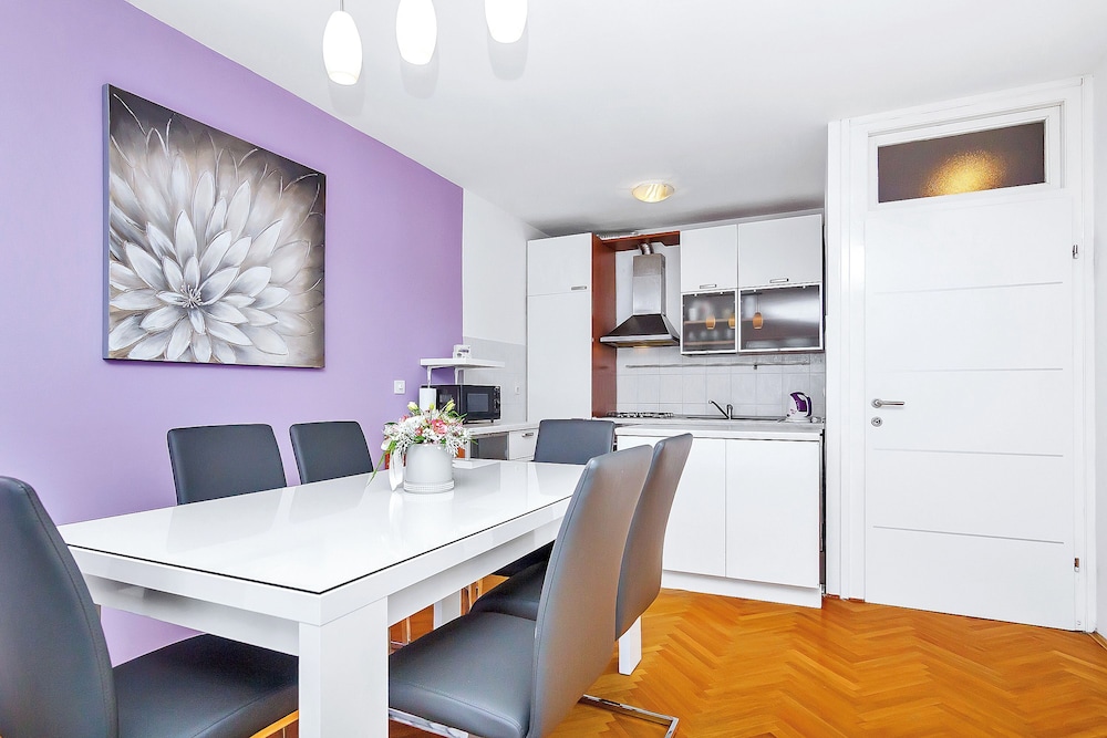 Modern apartment Katarina