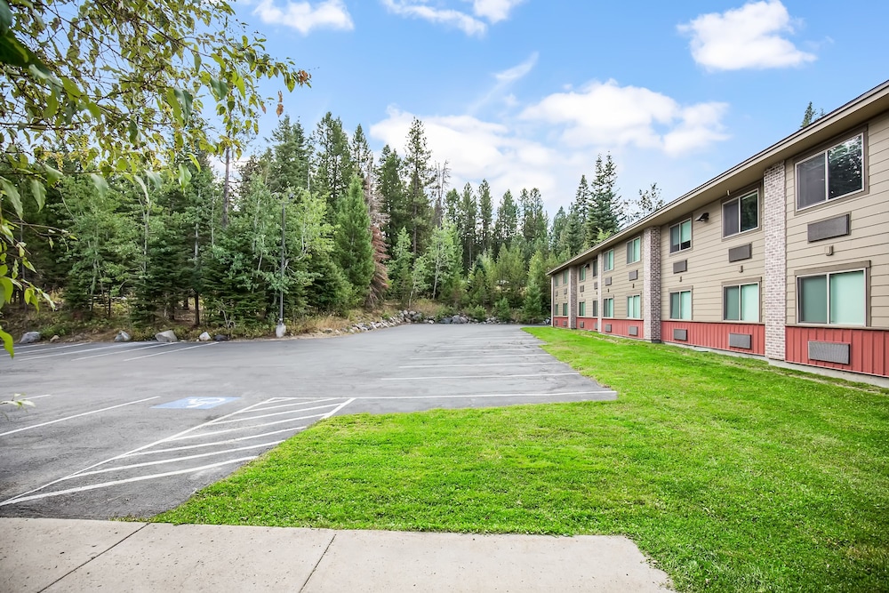 Mccall Vacations - Third Street Inn - Property Image 24