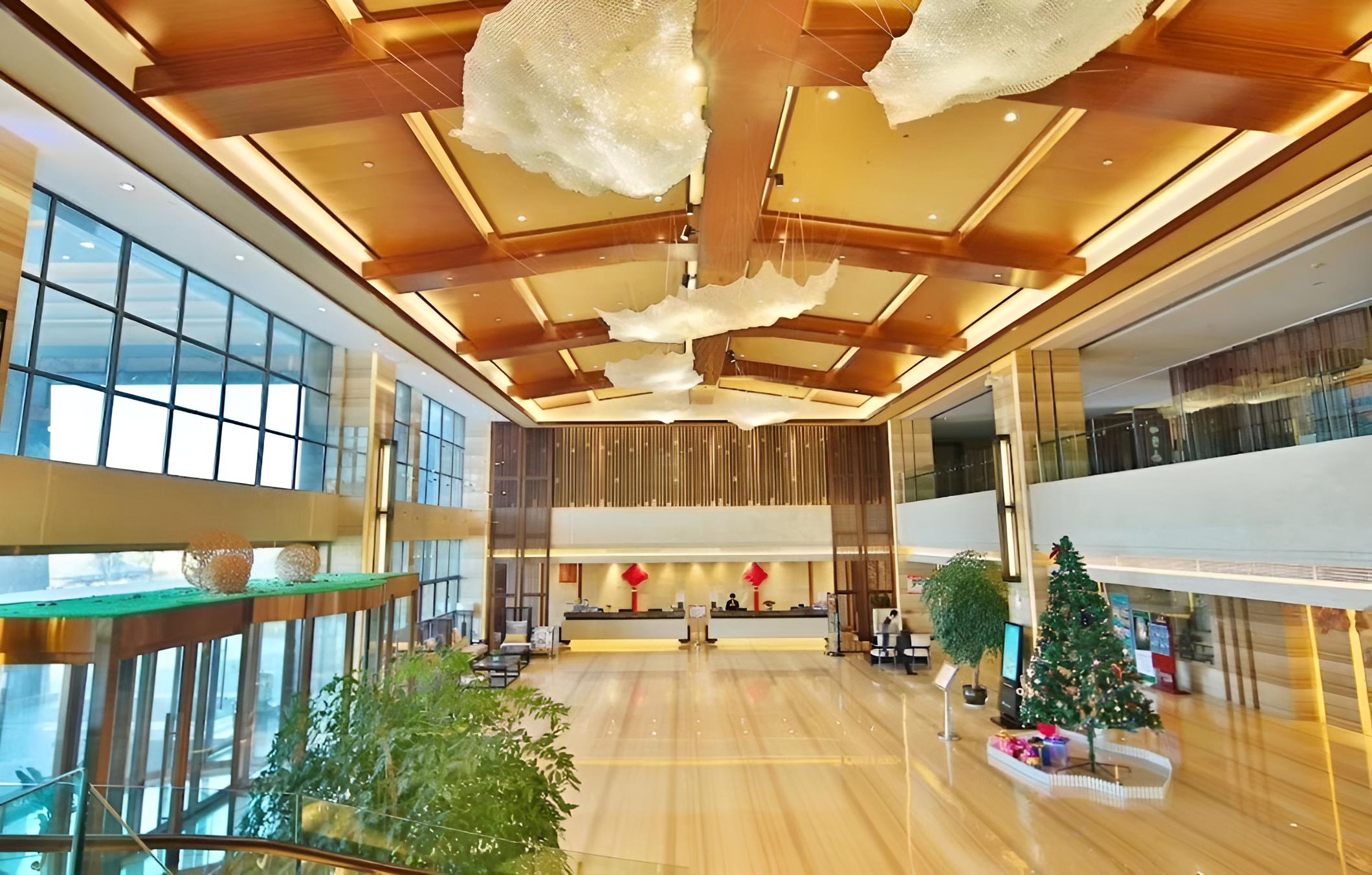 Qiandao Lake Pearl Peninsula Hotel