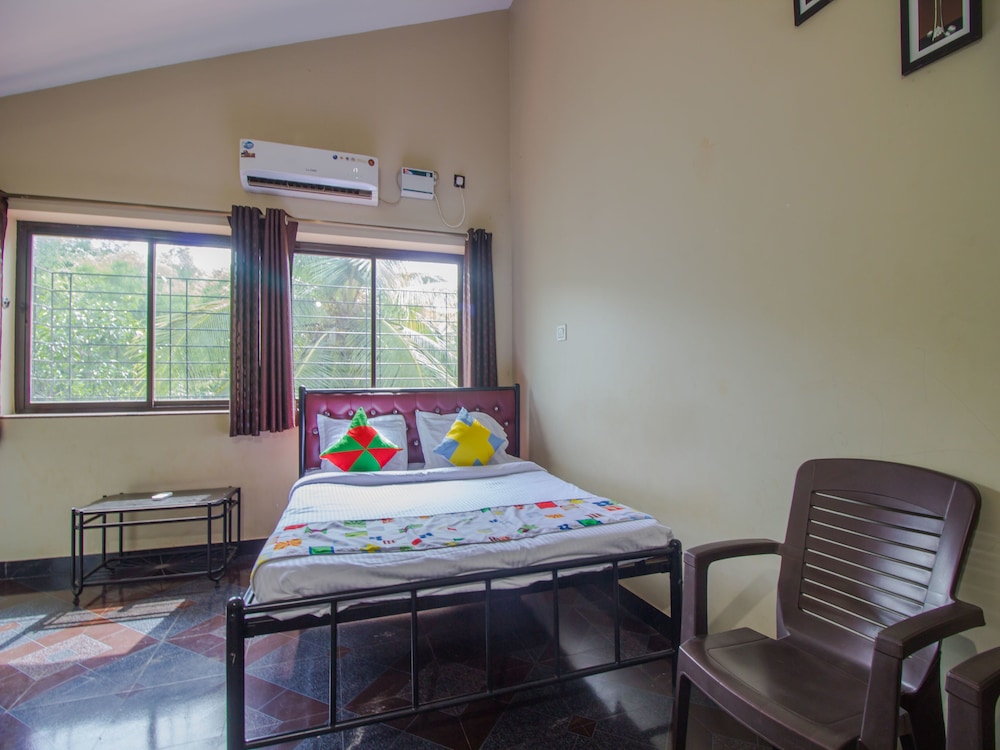 OYO 16412 Home Cozy Studio Parra