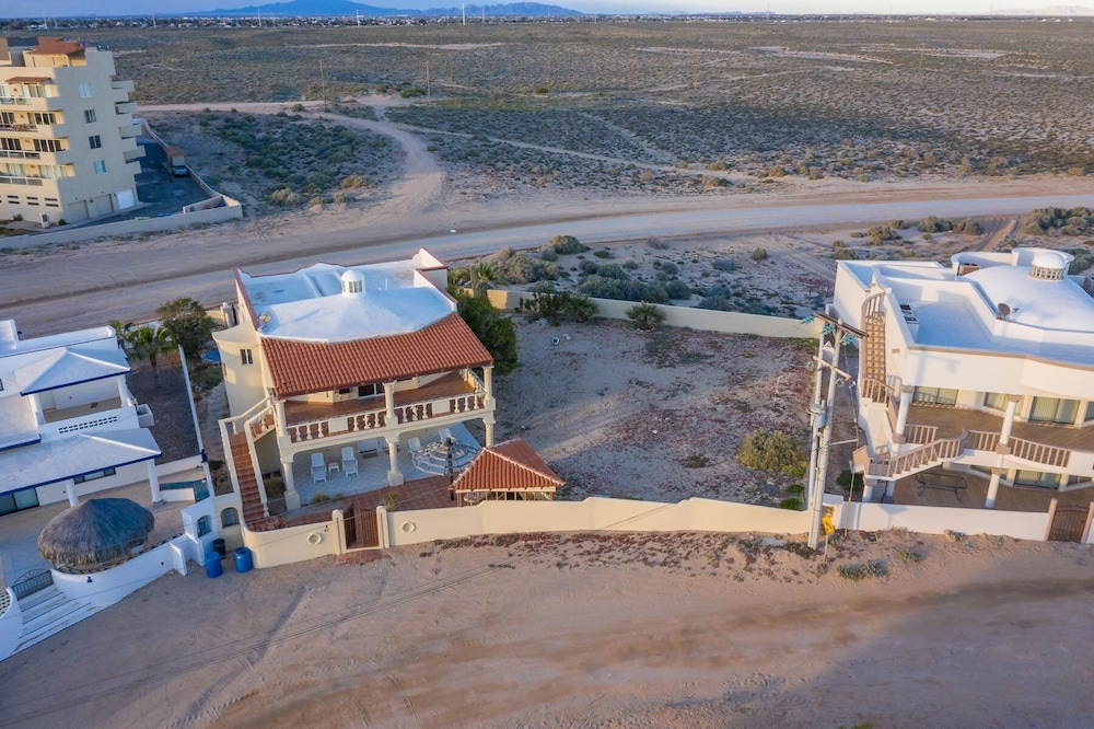 Casa Arcos del Mar