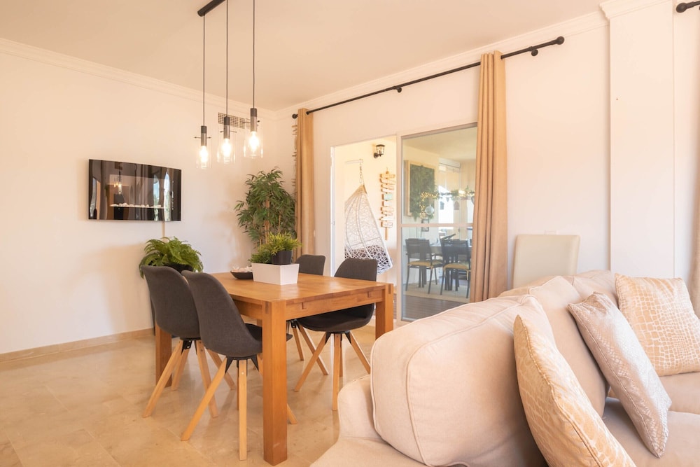 Mijas Golf Boutique Apartment - Golf & Leisure