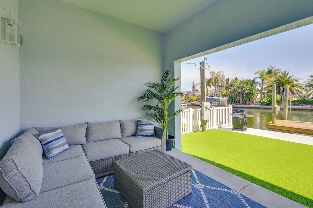 Waterfront Hudson Townhome w/ Dock Access! view 5