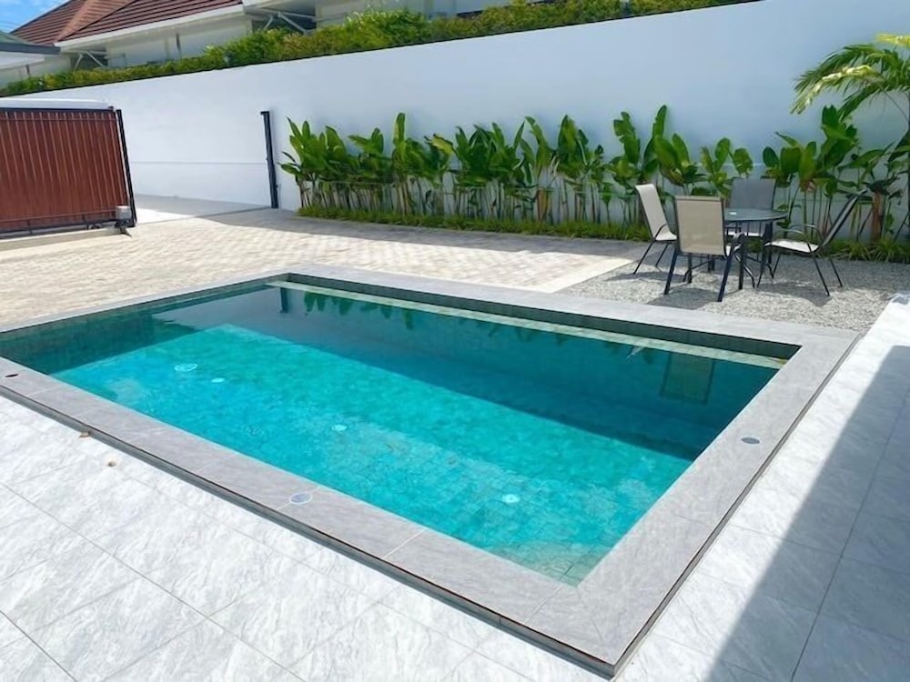 3BR PoolVilla 7 Mins to Nai Harn V108