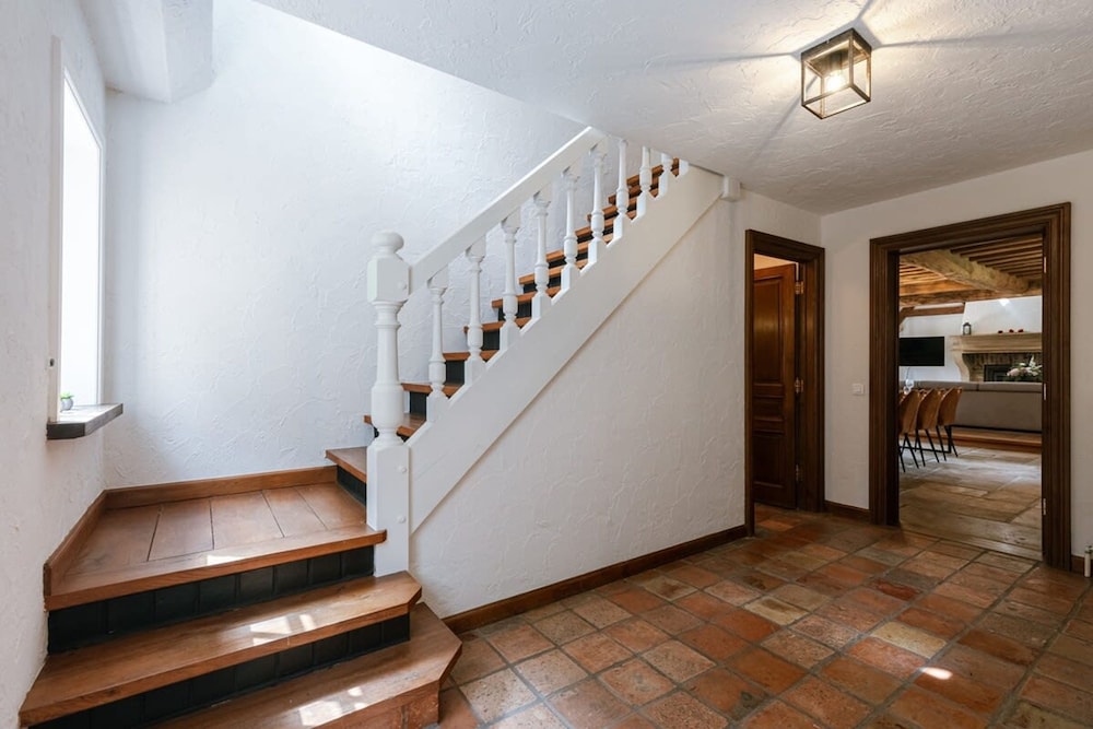 Authentic Villa Amore Located Near Bruges