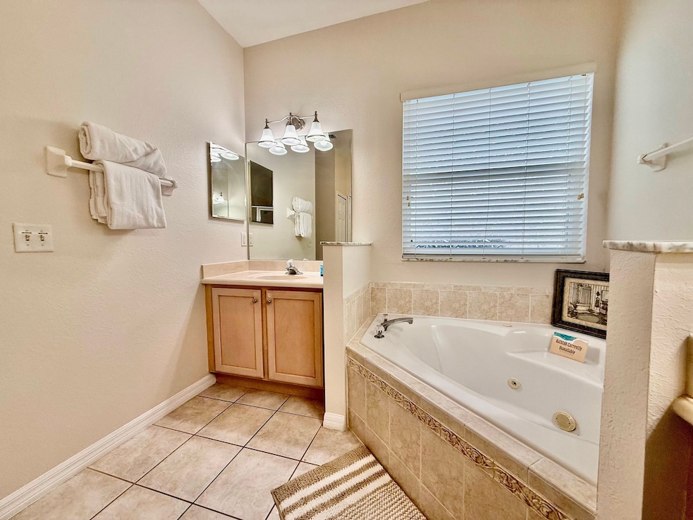 The Grand Village 4BR Pool Home Near Disney Parks