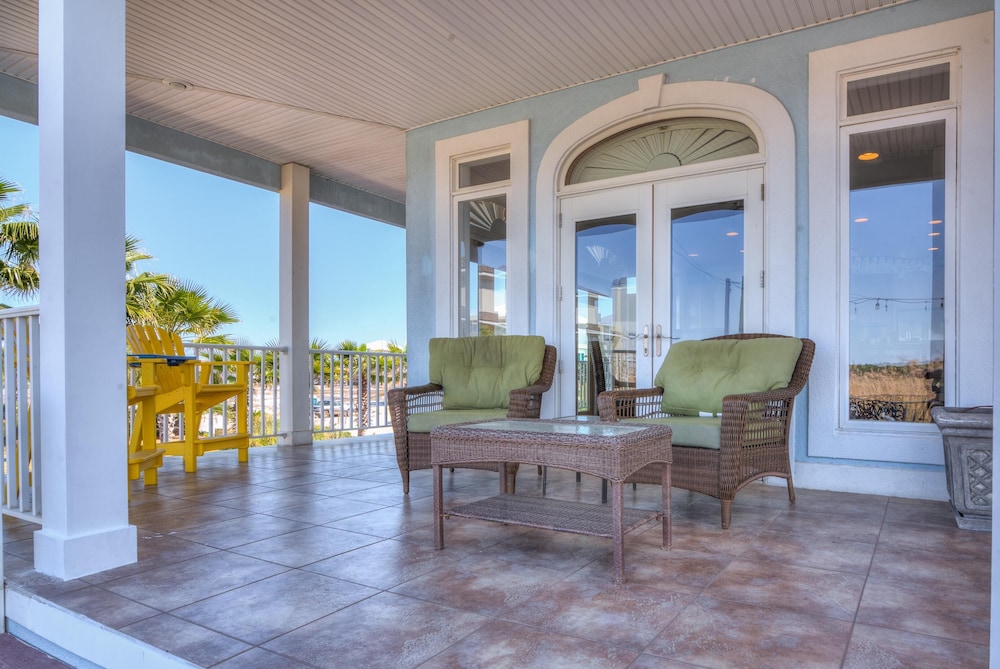 Reunion Beach House