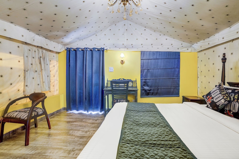 Alaya Stays Fortezza | Pet-friendly 6-BHK Farmhouse With Private Pool