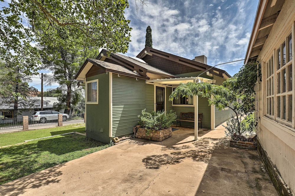 Bisbee Home < 1/2 Mi to Park & Tennis Courts!