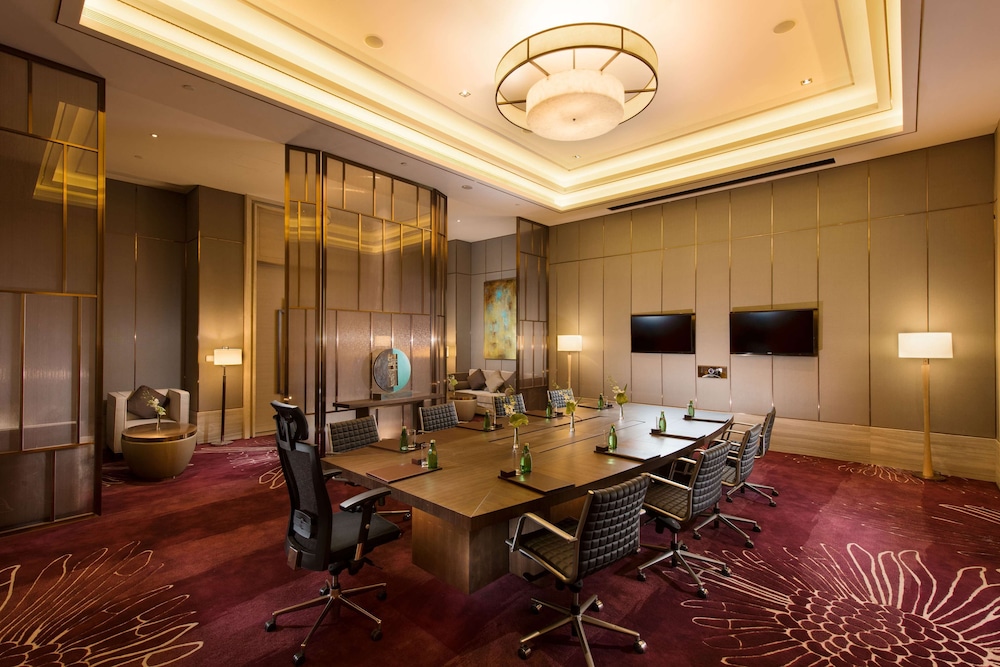 Hilton Yuxi Fuxian Lake