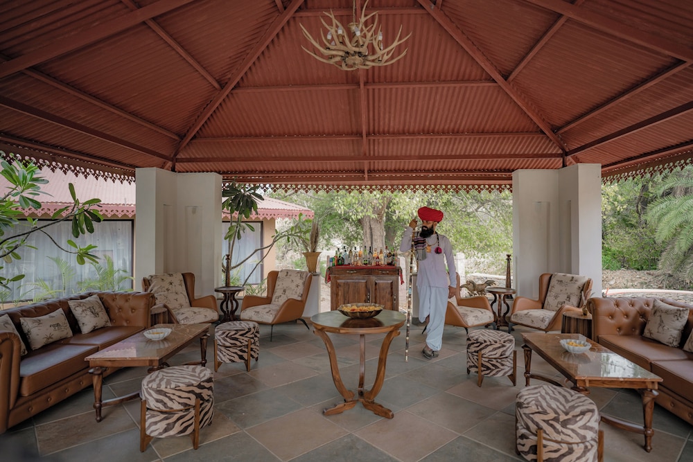 Aloof The Jungle Lodge Ghanerao