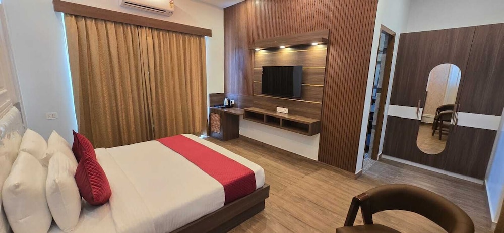 Evergreen Resort And SPA The Lychee