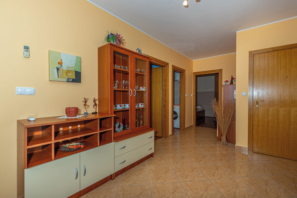 Apartman Mira