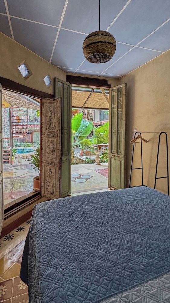 Casa del Tunel Hotel Lodge