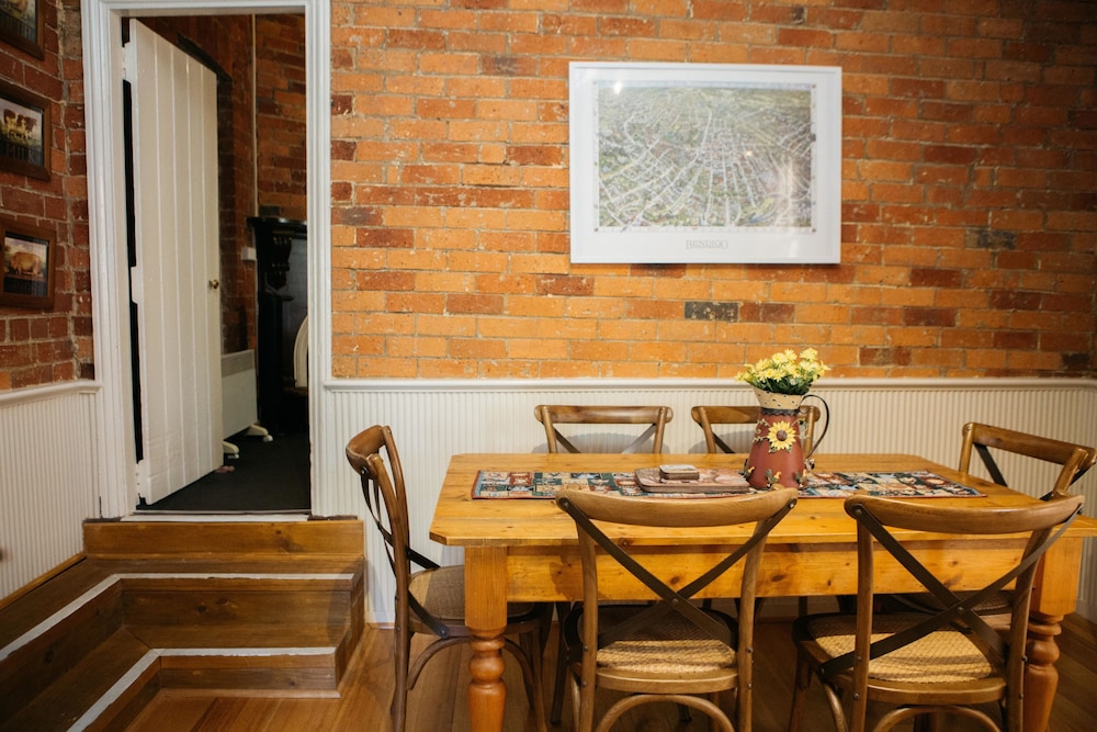 Bell's Cottage Collective