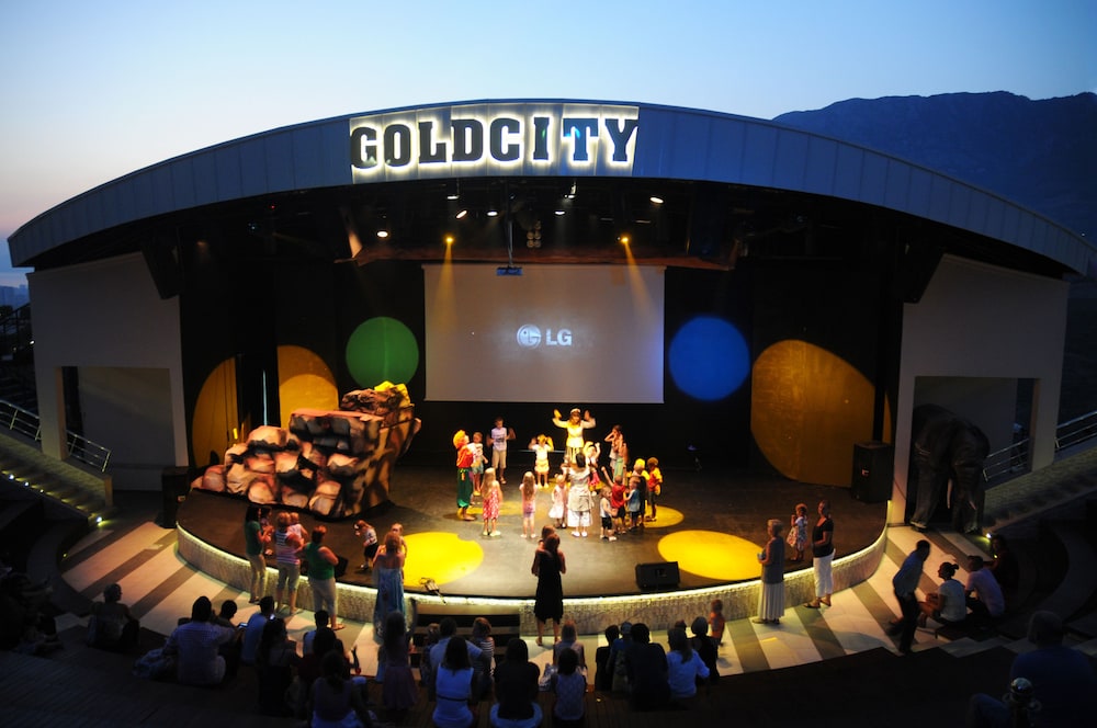 activities & amenities