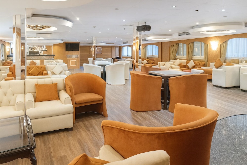 Nile Cruise Harmony every Monday from Aswan 3 nights and every Thursday from Luxor 4 nights