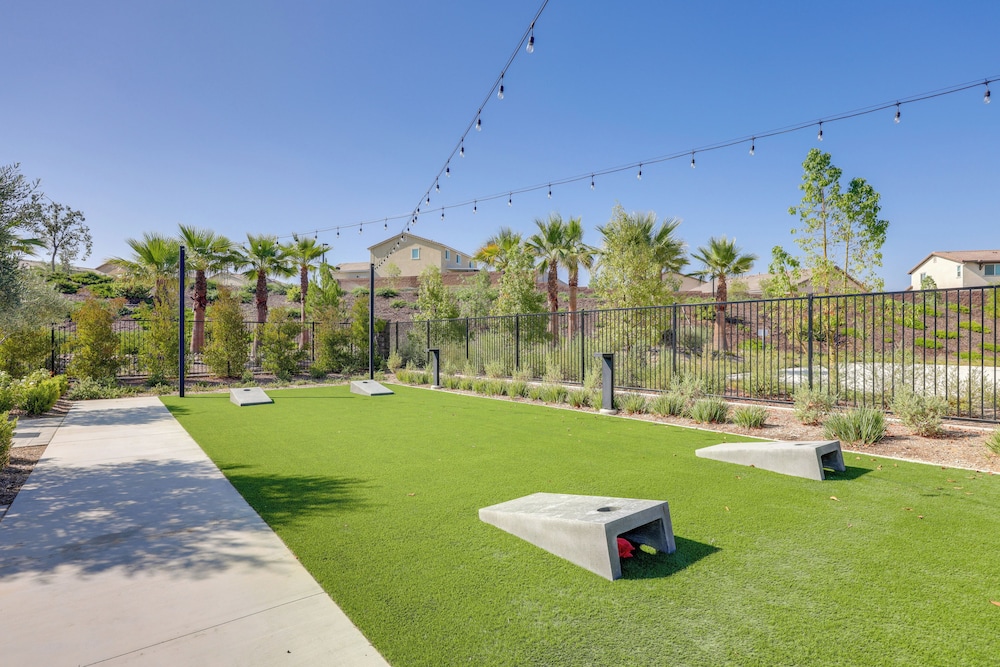 Pool Access & Mtn Views: Family Haven in Beaumont!