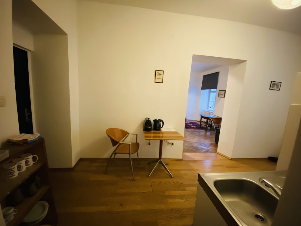 Hans-Sachs-Gasse 10