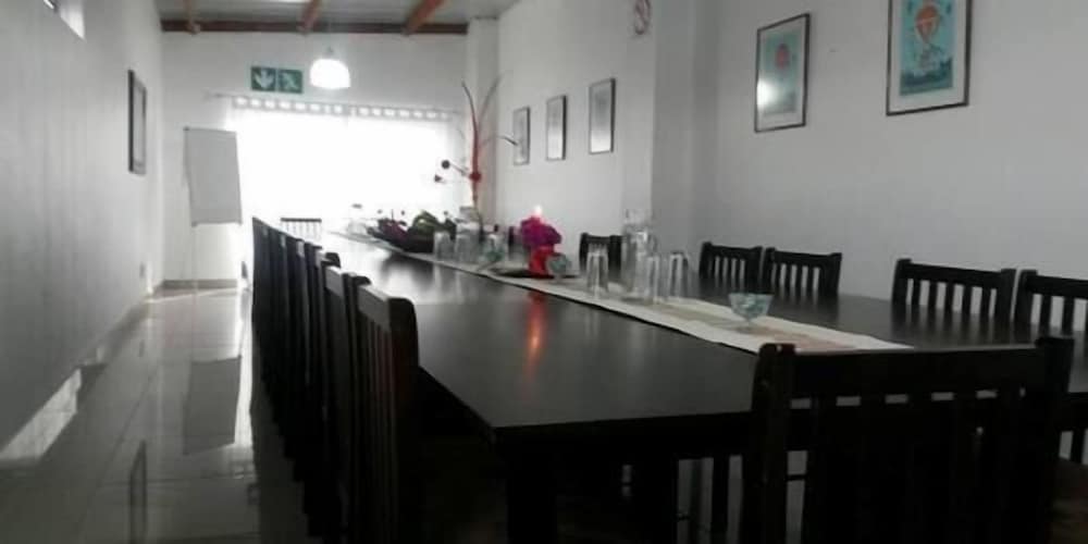 Saldanha Bay Accommodation - Hostel