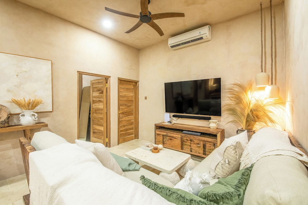 Serene 3BR Villa With Stylish Interiors, 2 Mins to