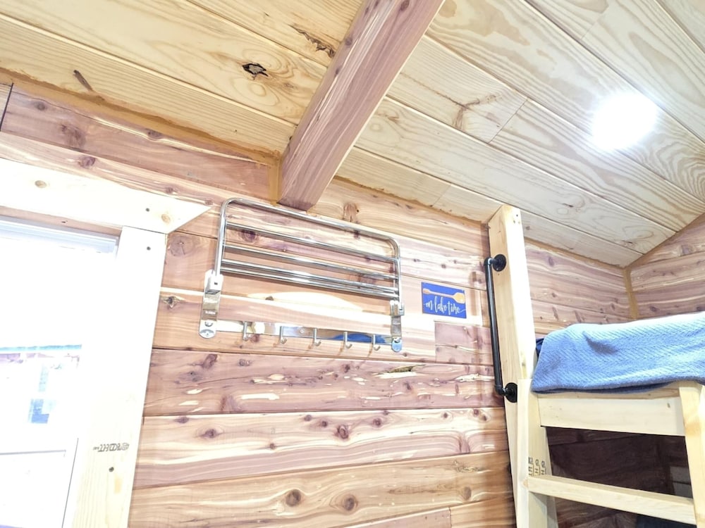 #4 - Amish Log Camping Cabin Walk To The Water Cabin