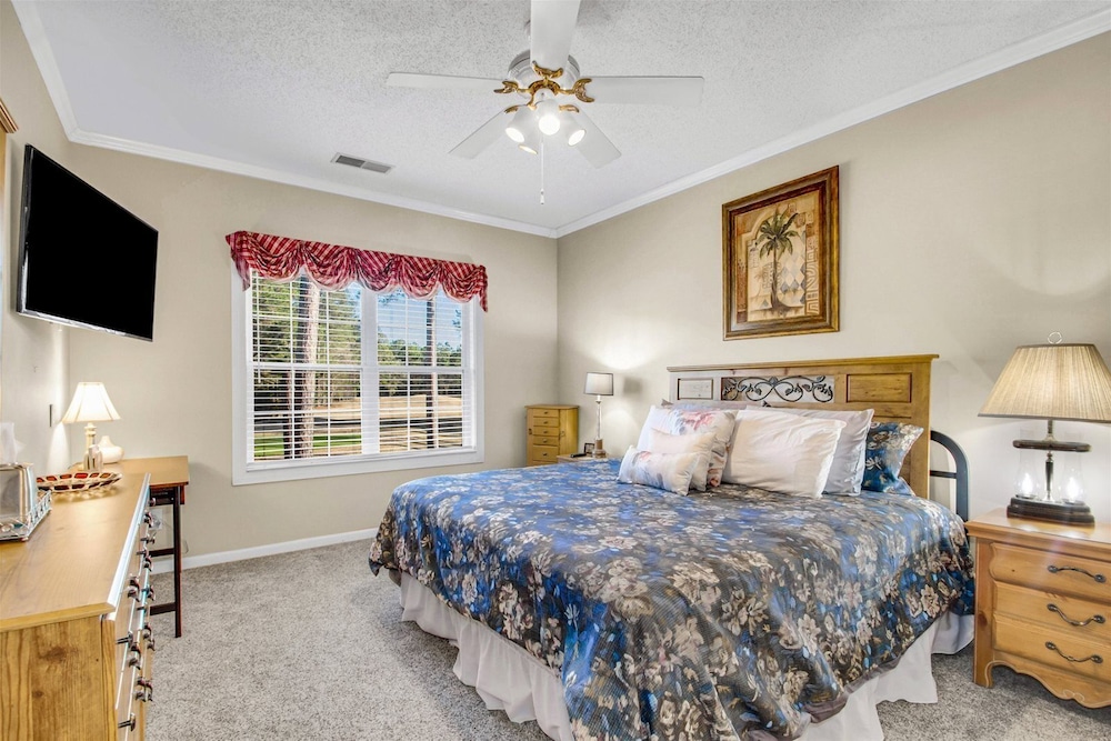 Legends Golf Resort Condos by Escape view 2