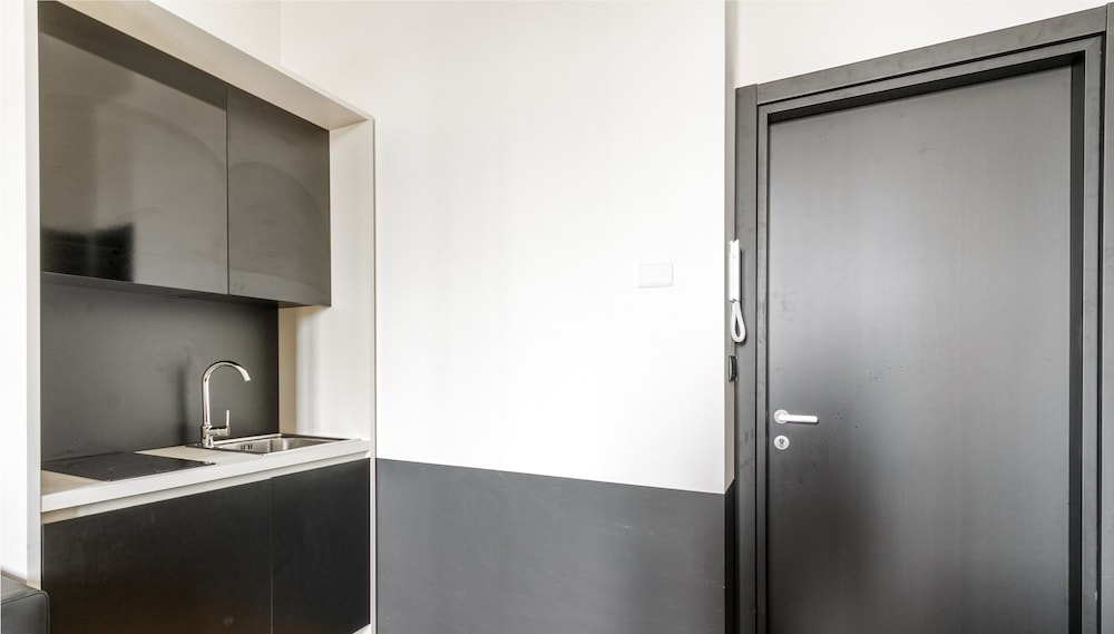 Chic Studio in Historical Bovisa, Milan