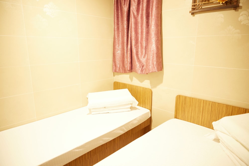 Me Easy Hostel