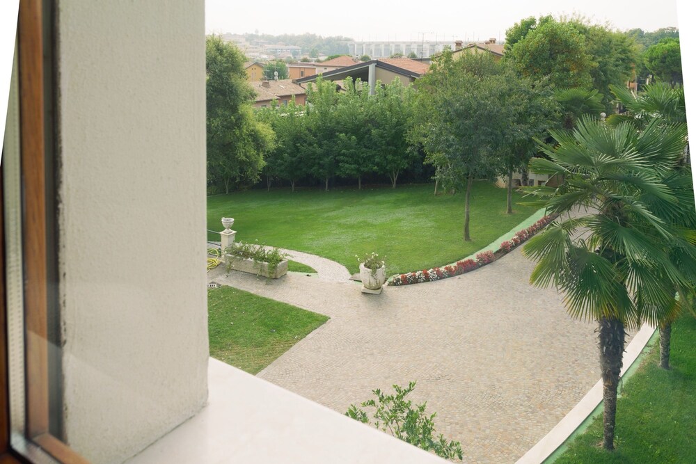 Villa Angela - Italian Homing