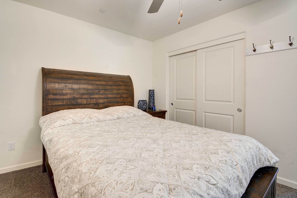 Ideally Located Merced Vacation Rental! view 5