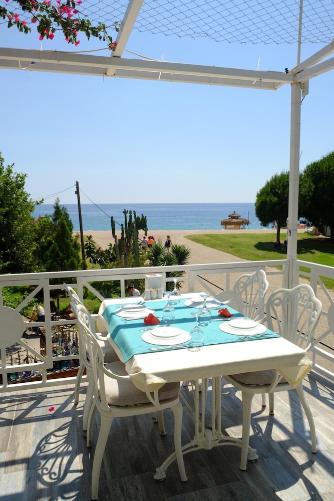 Seyir Beach Otel - Image 39