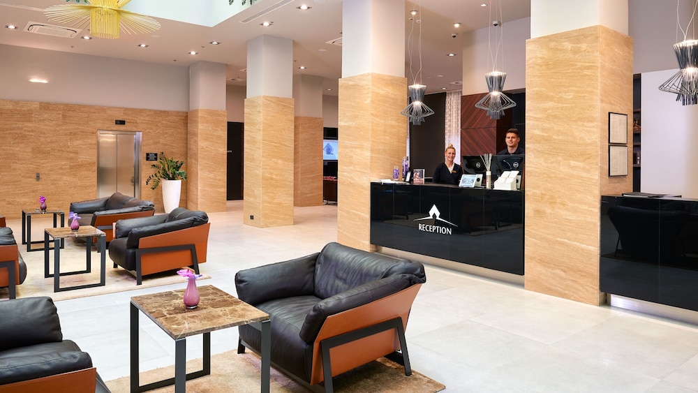 Cornaro Hotel 128
