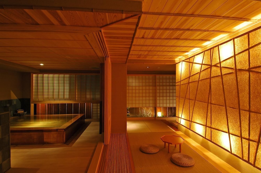 Kamimokuonsen Tatsumikan