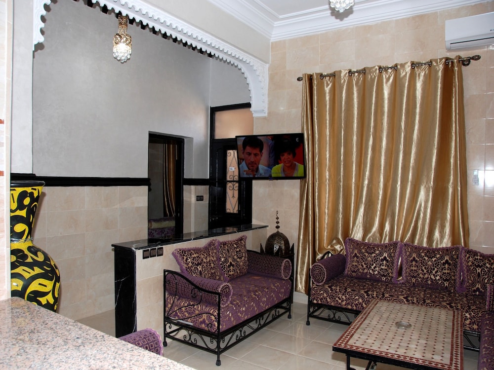 lounge