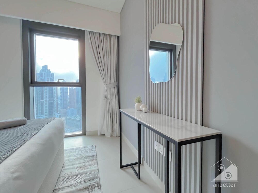 Burj Crown Luxury 2bedroom Balcony & View