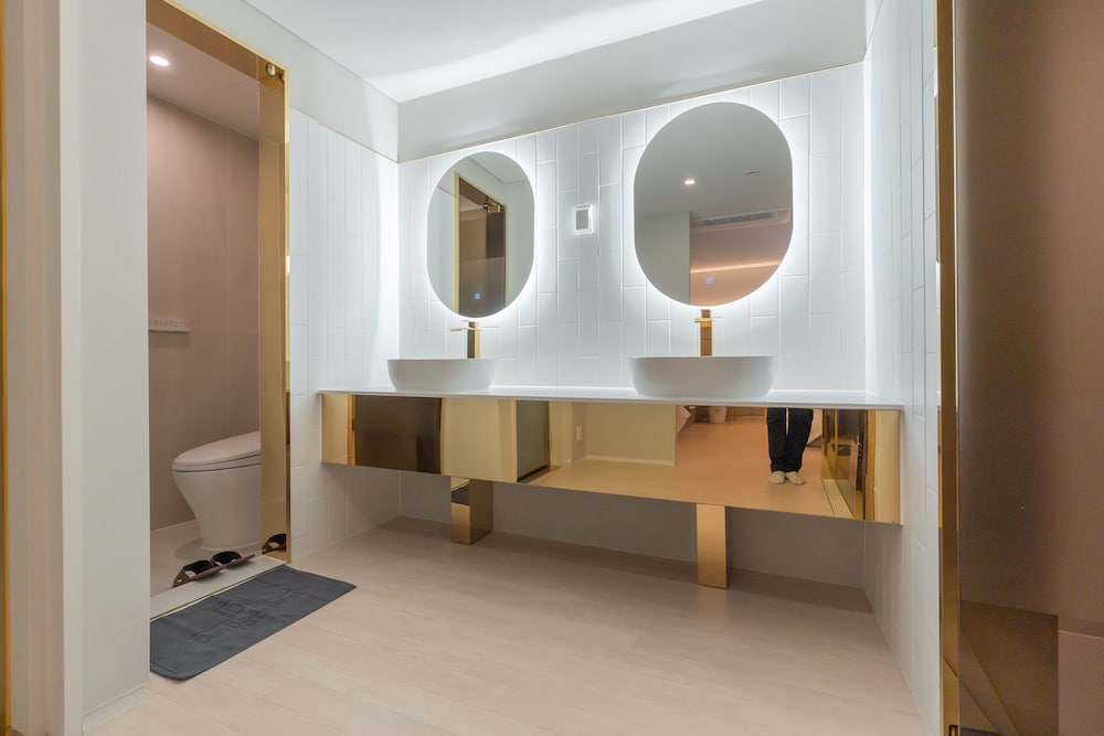 SeoMyeon Denvasta Central Hotel 23