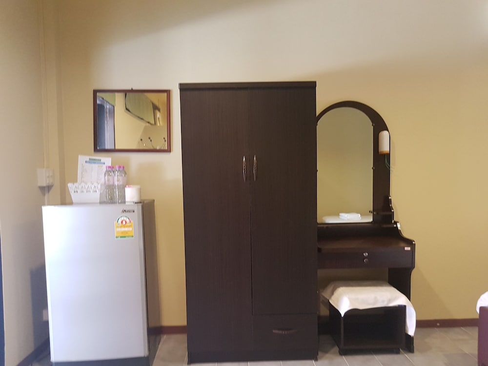 O-Rich Gold Hotel