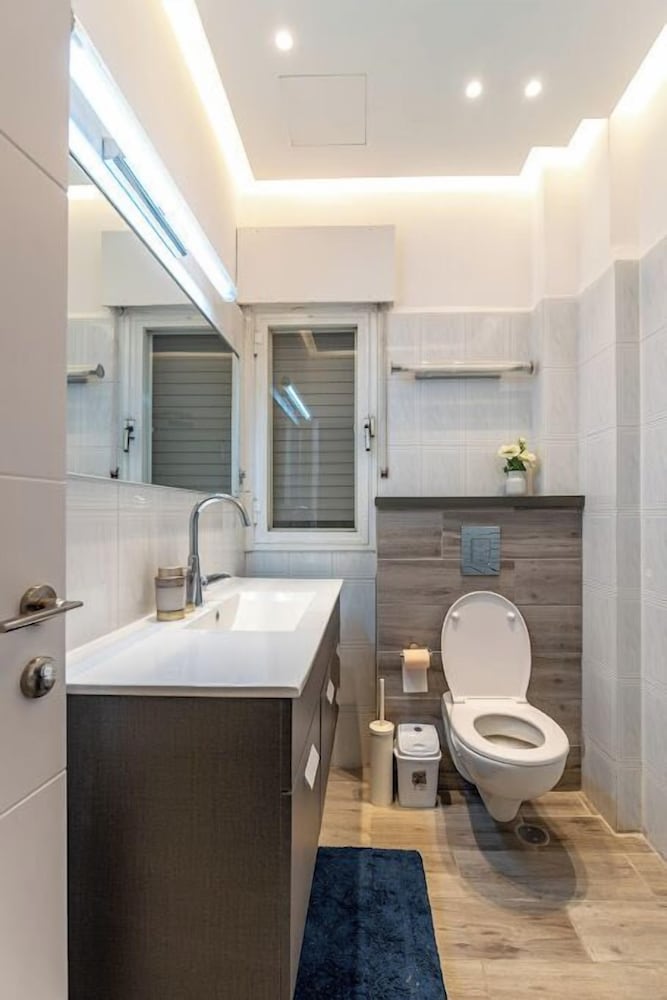 Luxury apartment with panoramic view